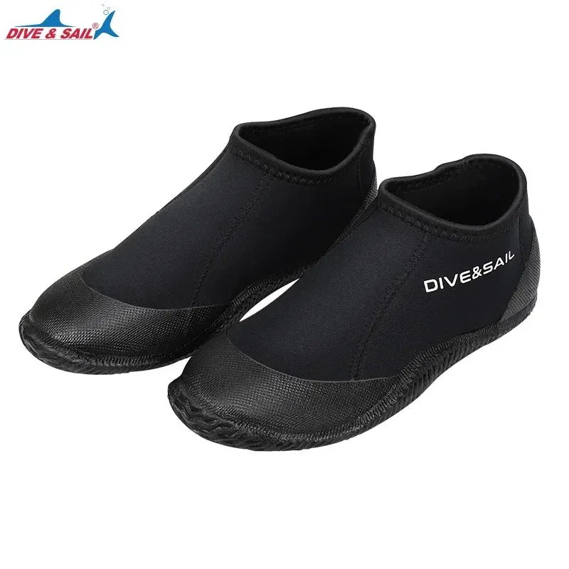 5mm & 3mm Neoprene Dive Boots – Keep Your Feet Warm and Ready for Any Water Adventure