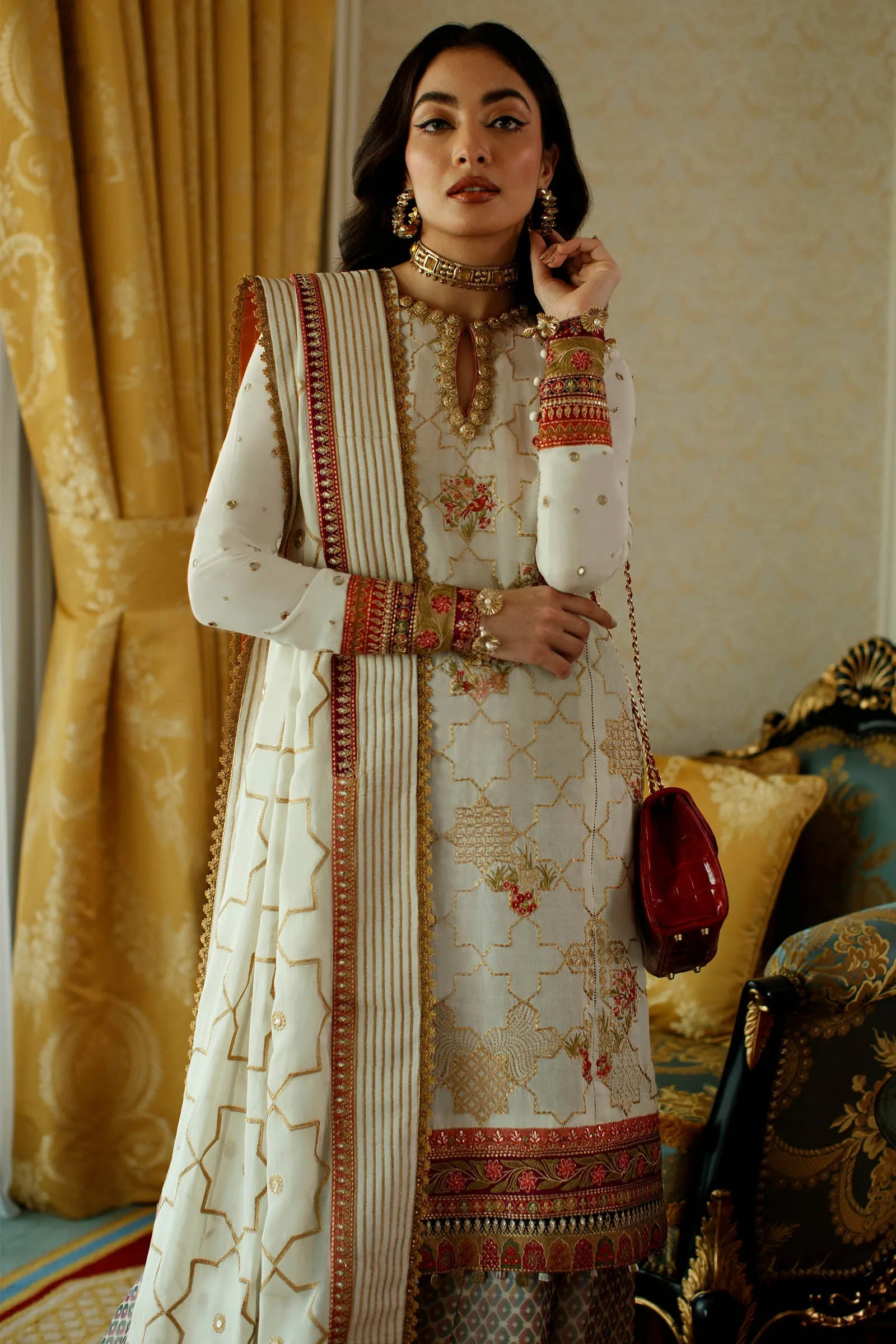 EL22-15 B (NADINE)  | Elan Lawn 2022 | Unstitched Embroidered Lawn Suit