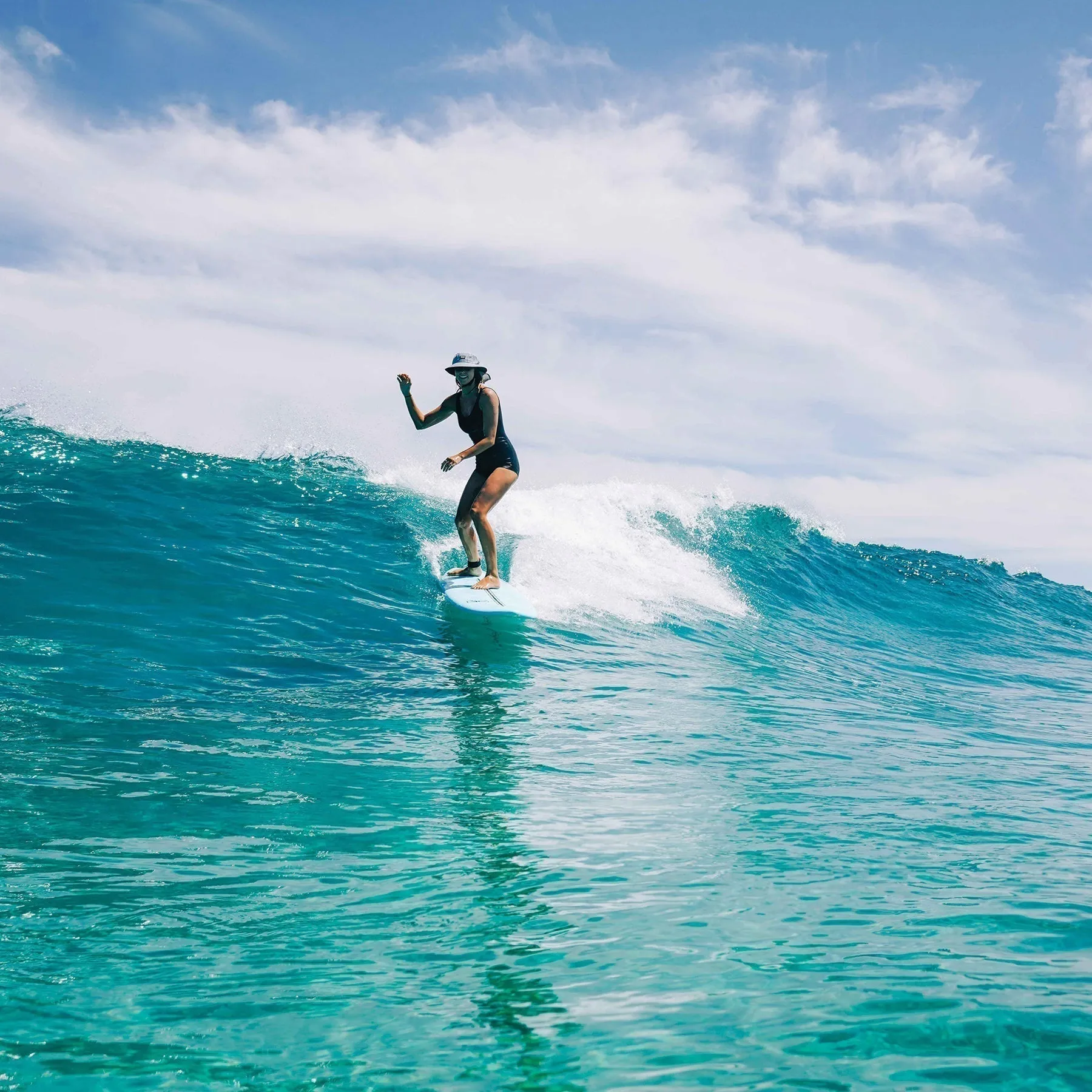 INDO STIFF PEAK SURF HAT