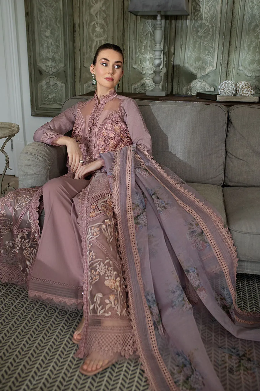 SOBIA NAZIR LUXURY LAWN 2024 | 10B