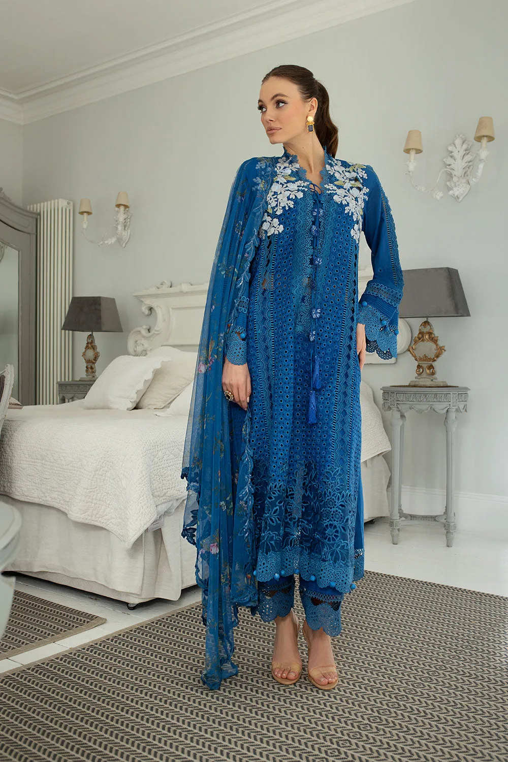 SOBIA NAZIR LUXURY LAWN 2024 | 8A