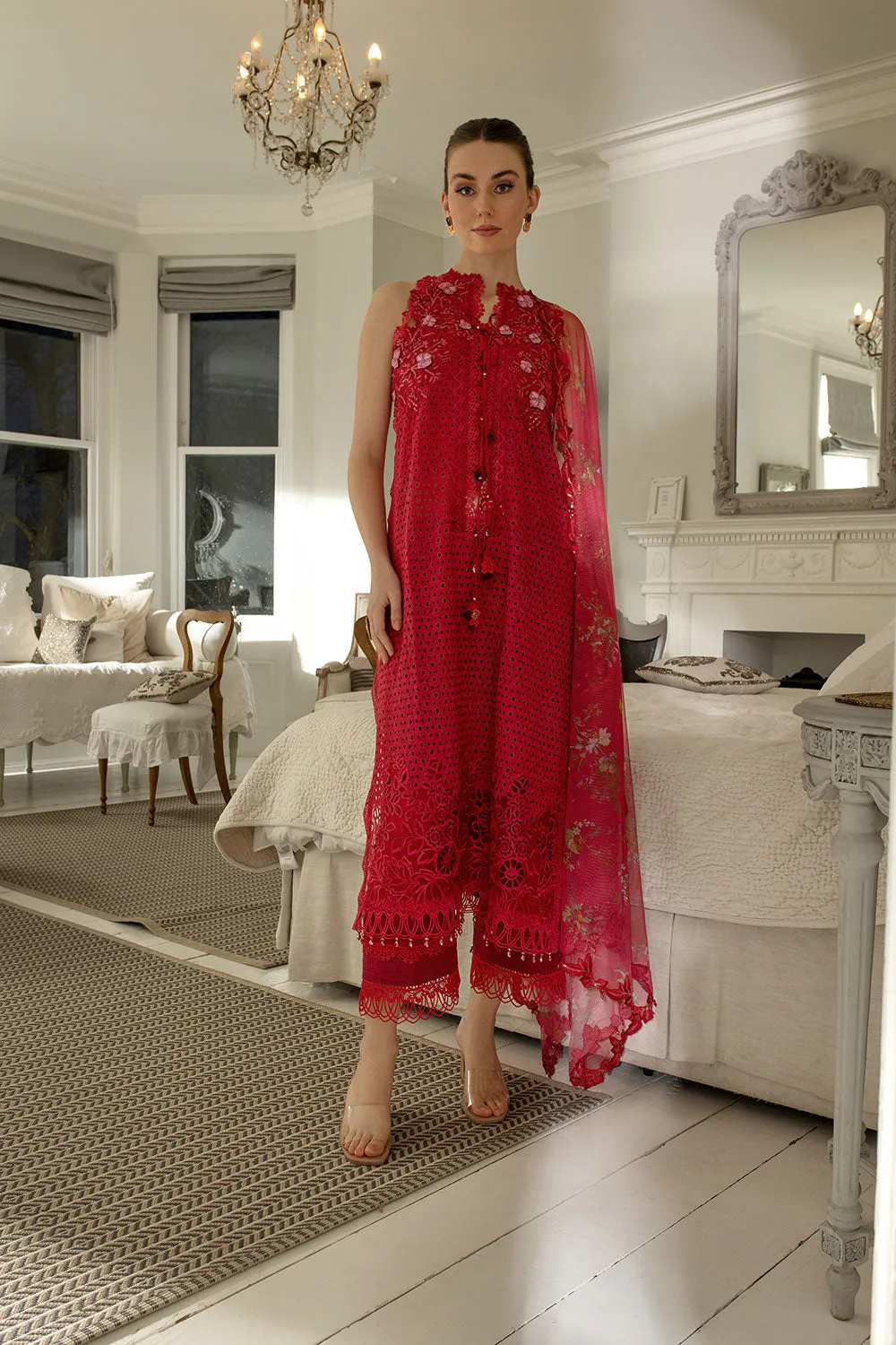 SOBIA NAZIR LUXURY LAWN 2024 | 8B
