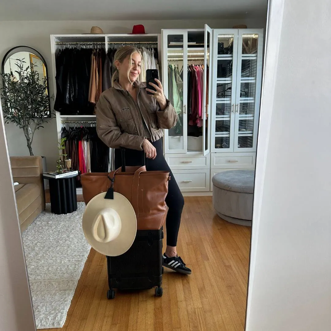 The Lasso TOPTOTE Hat Clip