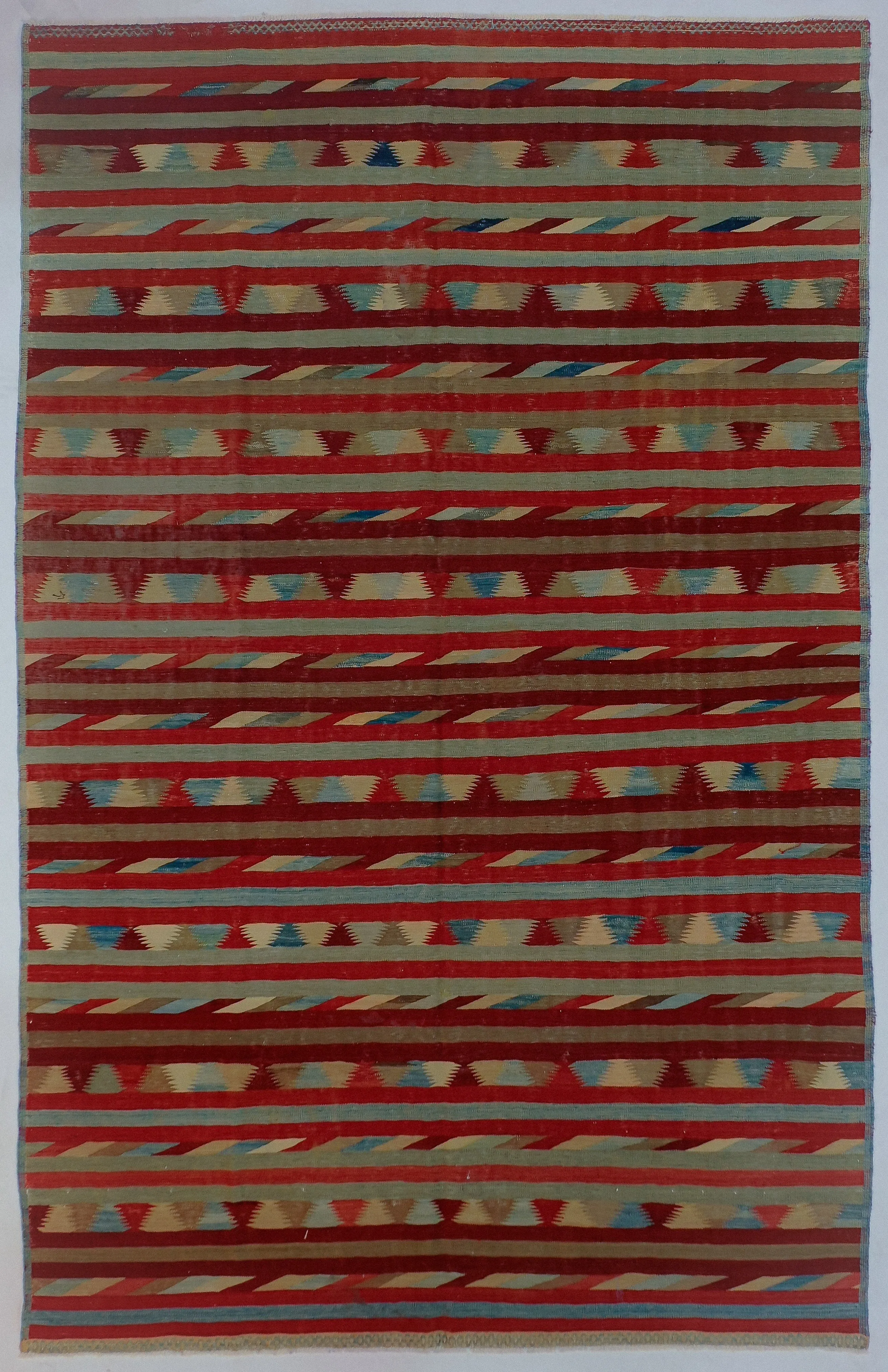 Vintage Kilim 6'6" x 10'1"